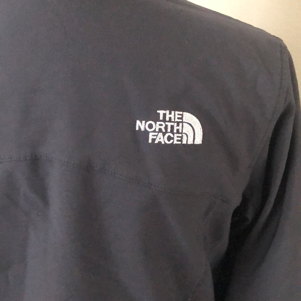 The north face black fleece lined fitted zipper pockets jacket - Picture 5 of 14